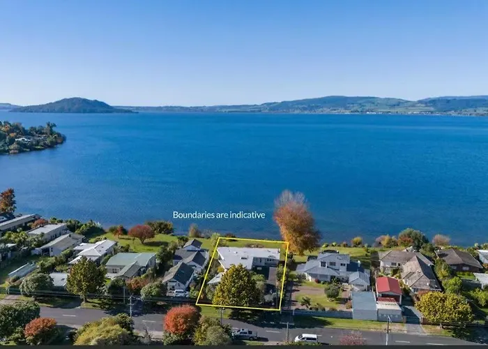 Panoramic Views Of Rotorua's And Mountains Rotorua