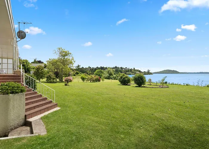 Vakantiehuis Panoramic Views Of Rotorua's And Mountains *